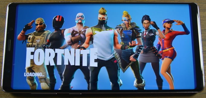 can u play fortnite without downloading it